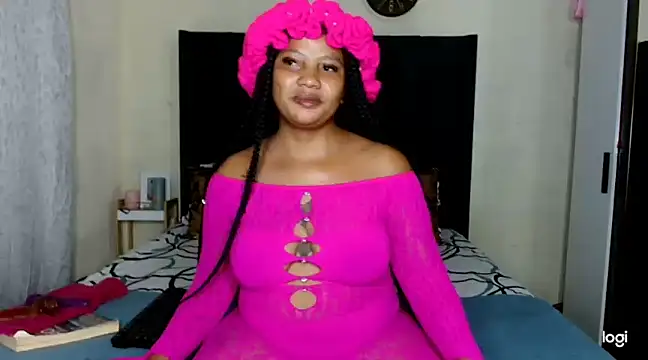 Snapshot of quenliyasa chatting on March 2025 05:13:01 PM quenliyasa online show from March 2025 05:13:01 PM