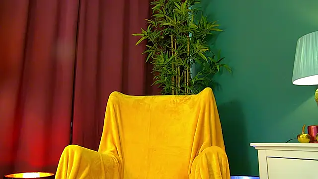 Foxxxy MILF online show from March 2025 08:15:01 AM