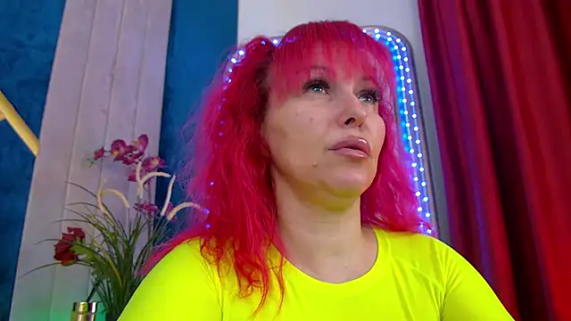 Foxxxy MILF online show from February 2026 04:55:02 AM