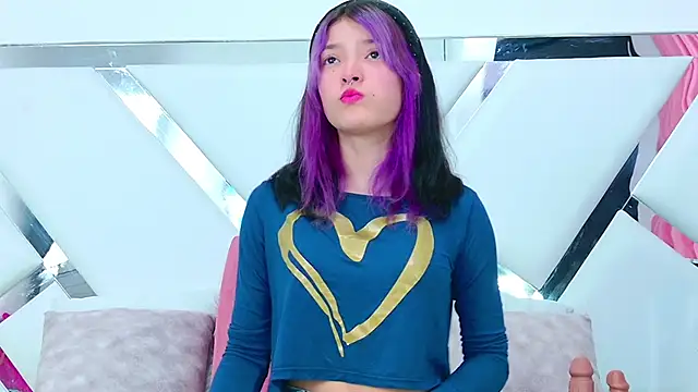 AlliciaKim online show from January 2025 07:09:02 PM