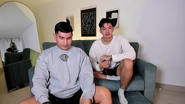 MatheoVelez online show from January 2025 04:28:02 PM