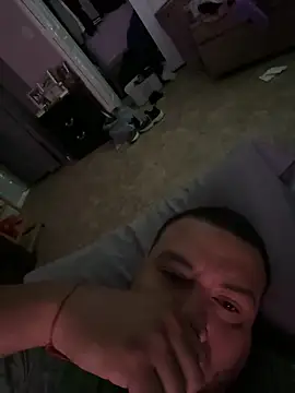 Snapshot of elamante03 chatting on December 2024 01:45:02 PM elamante03 online show from December 2024 01:45:02 PM