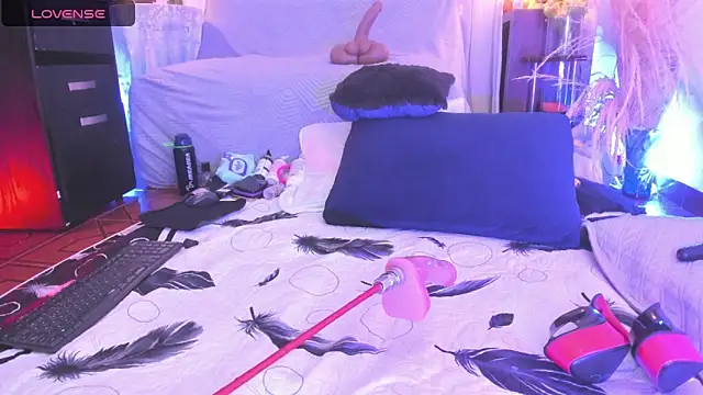 Venus R0se online show from March 2026 09:25:03 AM