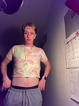 Snapshot of twentywithafelonyy chatting on January 2025 09:47:01 AM twentywithafelonyy online show from January 2025 09:47:01 AM