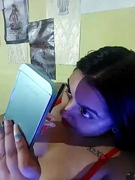 Snapshot of GoddessLorenaTheeSiren chatting on December 2024 08:21:02 PM GoddessLorenaTheeSiren online show from December 2024 08:21:02 PM