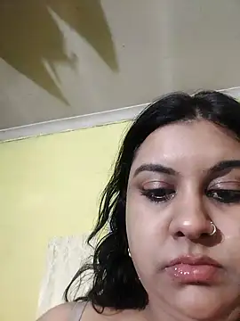 Snapshot of GoddessLorenaTheeSiren chatting on December 2024 08:36:02 PM GoddessLorenaTheeSiren online show from December 2024 08:36:02 PM