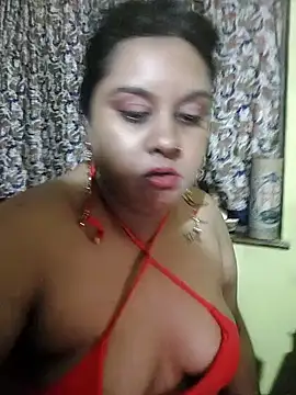 Snapshot of GoddessLorenaTheeSiren chatting on December 2024 07:02:02 PM GoddessLorenaTheeSiren online show from December 2024 07:02:02 PM