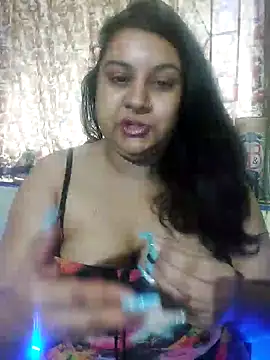 Snapshot of GoddessLorenaTheeSiren chatting on January 2025 09:28:01 AM GoddessLorenaTheeSiren online show from January 2025 09:28:01 AM