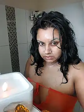 Snapshot of GoddessLorenaTheeSiren chatting on February 2025 02:13:02 PM GoddessLorenaTheeSiren online show from February 2025 02:13:02 PM