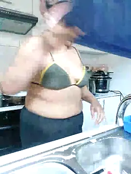 Snapshot of GoddessLorenaTheeSiren chatting on March 2025 12:37:02 PM GoddessLorenaTheeSiren online show from March 2025 12:37:02 PM