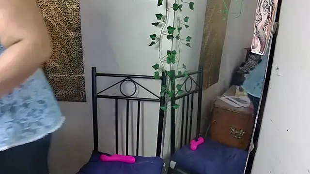 Snapshot of GoddessLorenaTheeSiren chatting on October 2025 08:55:01 AM GoddessLorenaTheeSiren online show from October 2025 08:55:01 AM