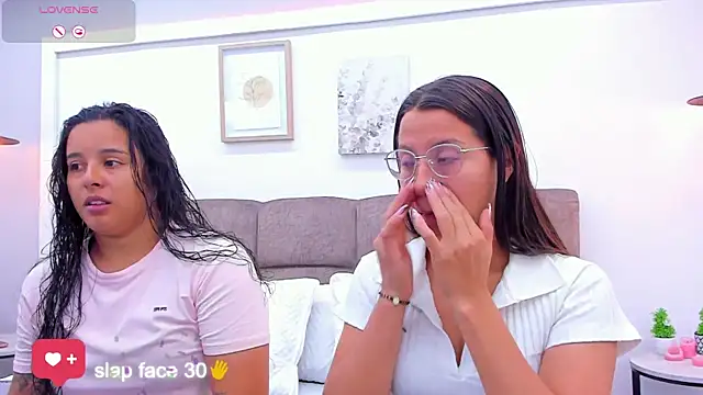 Dilan y Mia online show from March 2025 12:34:02 PM