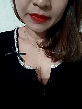 Snapshot of AssAsiancute chatting on February 2025 04:48:01 PM AssAsiancute online show from February 2025 04:48:01 PM