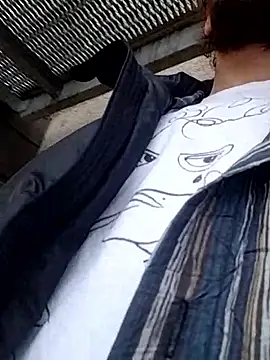 Snapshot of QcMisterv13 chatting on December 2024 08:25:02 PM QcMisterv13 online show from December 2024 08:25:02 PM