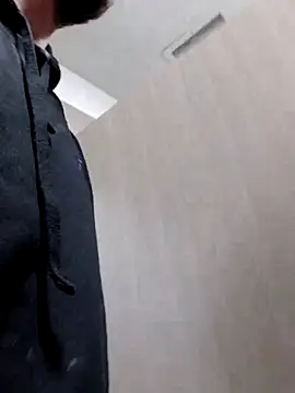 Snapshot of QcMisterv13 chatting on January 2025 11:50:01 PM QcMisterv13 online show from January 2025 11:50:01 PM