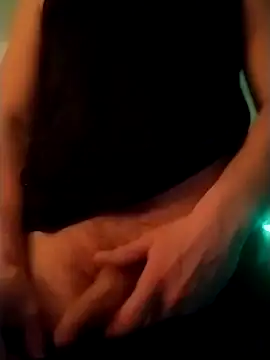 Snapshot of QcMisterv13 chatting on January 2025 06:43:02 AM QcMisterv13 online show from January 2025 06:43:02 AM