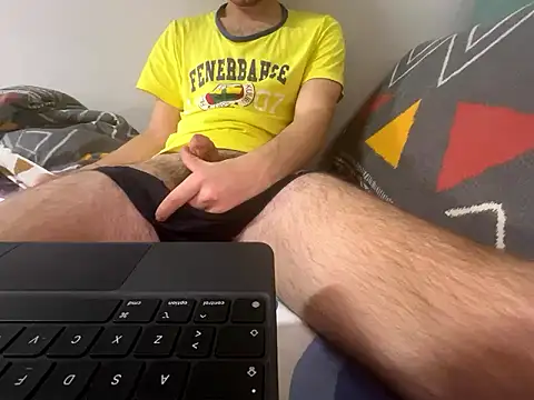 Snapshot of sweetspider35 chatting on December 2024 09:06:02 AM sweetspider35 online show from December 2024 09:06:02 AM