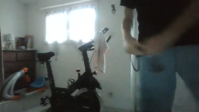 Snapshot of naturiste974 chatting on November 2025 07:13:02 AM naturiste974 online show from November 2025 07:13:02 AM