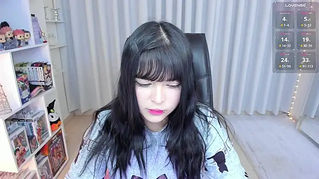 misshoneyxxx online show from November 2025 03:17:01 AM