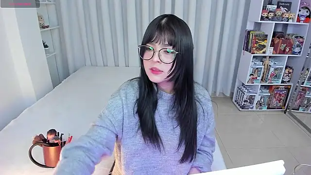 misshoneyxxx online show from February 2026 02:43:01 AM