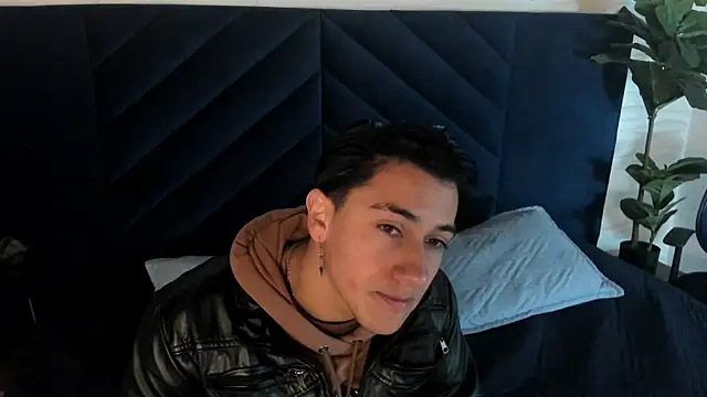 Andy Joy  online show from December 2025 10:31:02 AM