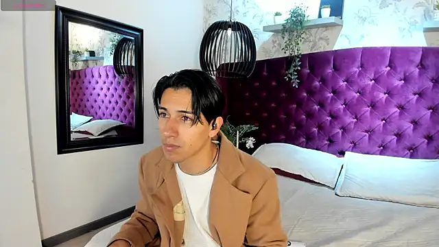 Snapshot of Andy_Joy_ chatting on May 2026 11:06:01 AM Andy Joy online show from May 2026 11:06:01 AM