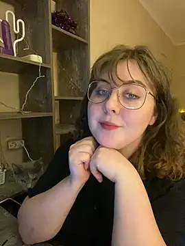 Snapshot of cinnabon_ chatting on January 2025 03:58:02 PM cinnabon  online show from January 2025 03:58:02 PM