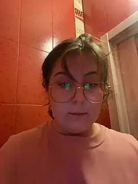 Snapshot of cinnabon_ chatting on January 2025 04:41:01 PM cinnabon  online show from January 2025 04:41:01 PM