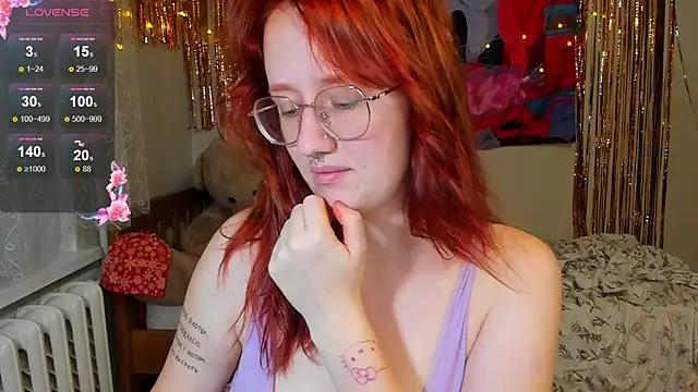 KrisTyBooBsin online show from December 2025 03:29:01 PM