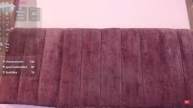 Emy leon online show from February 2025 10:42:02 PM