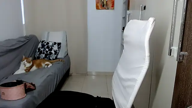 Laura-pervert online show from October 2025 10:32:02 PM