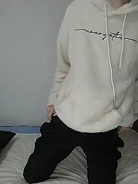 itsme LEON online show from January 2025 01:09:02 PM