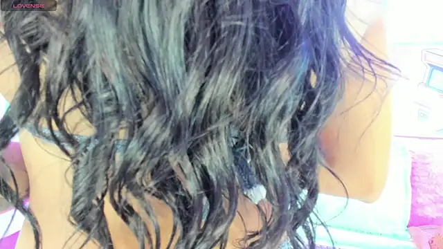 Amber villalobos  online show from April 2026 10:43:02 PM