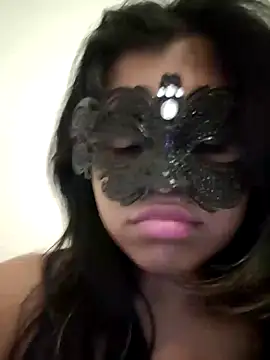 Bella Luna18 online show from December 2024 09:08:01 PM