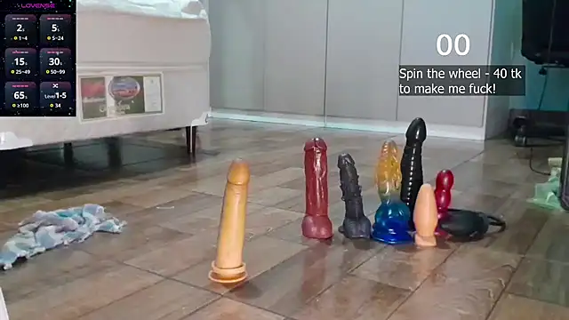 rafaslave online show from April 2026 05:39:01 PM