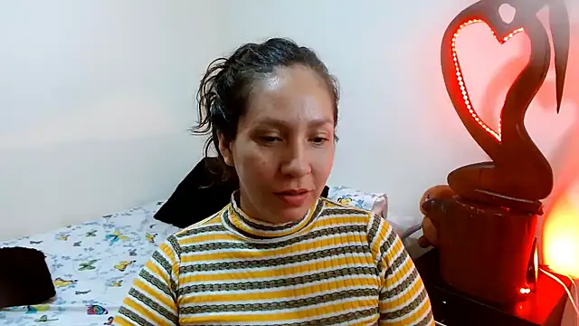 naihroby online show from December 2024 04:27:02 AM