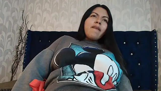 CarolineBrunx online show from May 2026 09:30:02 PM