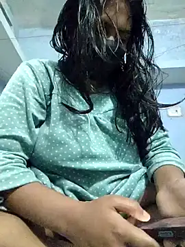 Priya Strip online show from January 2025 06:53:02 PM