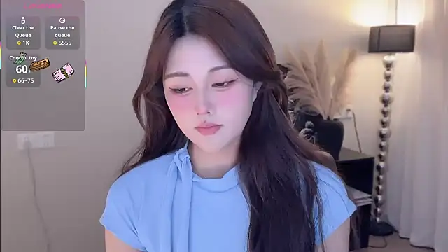 Snapshot of Strawberrybabyy1 chatting on October 2025 03:35:02 PM Strawberrybabyy1 online show from October 2025 03:35:02 PM