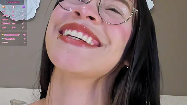 Snapshot of KimHiltton chatting on February 2025 06:30:02 AM KimHiltton online show from February 2025 06:30:02 AM