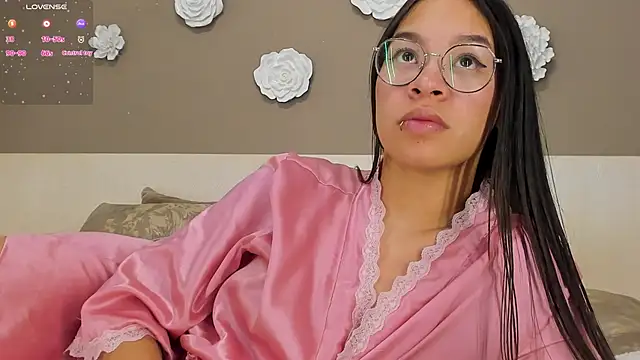 Snapshot of KimHiltton chatting on March 2025 10:22:02 AM KimHiltton online show from March 2025 10:22:02 AM