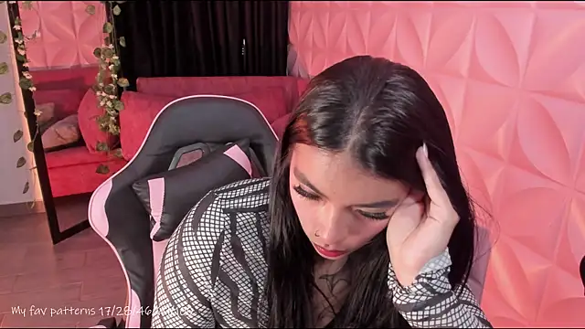 Snapshot of NattGomez chatting on June 2026 01:38:02 AM NattGomez online show from June 2026 01:38:02 AM