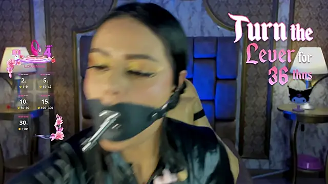 SoffiQueen online show from September 2025 08:41:01 PM