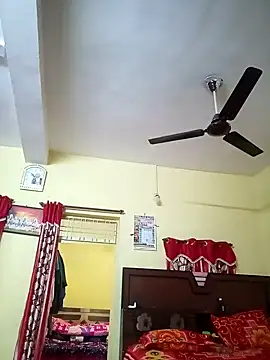 heenage online show from December 2024 04:55:02 AM