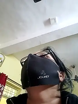 heenage online show from January 2025 04:21:01 AM