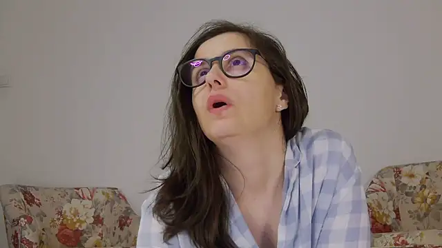 SophieeRain online show from October 2025 10:07:01 PM