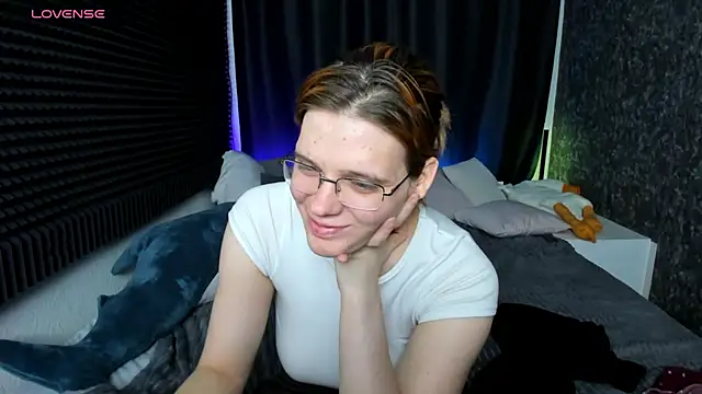 KIKI Krash online show from January 2025 05:40:02 PM