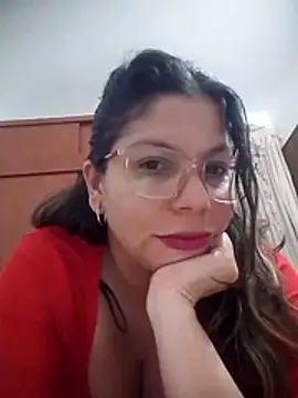 Snapshot of Carliina_Soussa chatting on April 2026 11:39:02 PM Carliina Soussa online show from April 2026 11:39:02 PM