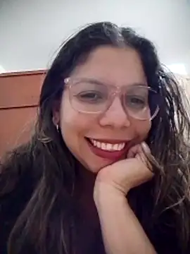 Snapshot of Carliina_Soussa chatting on April 2026 10:41:01 PM Carliina Soussa online show from April 2026 10:41:01 PM