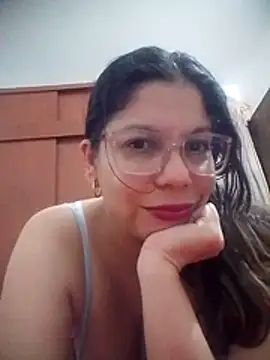 Snapshot of Carliina_Soussa chatting on June 2026 03:30:02 AM Carliina Soussa online show from June 2026 03:30:02 AM
